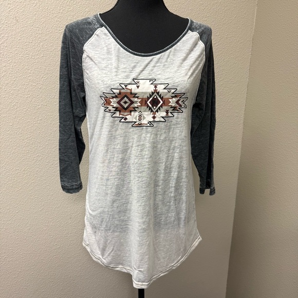Cowgirl Hardware Aztec Graphic Raglan Tee Western Boho Top White Gray L - Picture 2 of 9